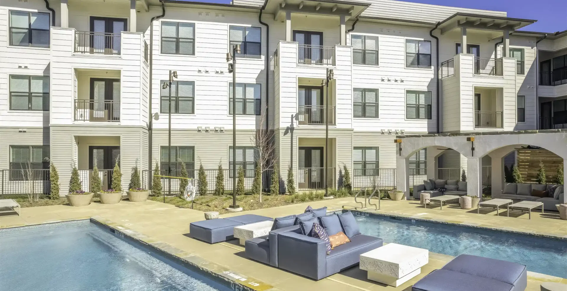 the-parker-at-walsh-exterior-building-amenities-e1786443683722